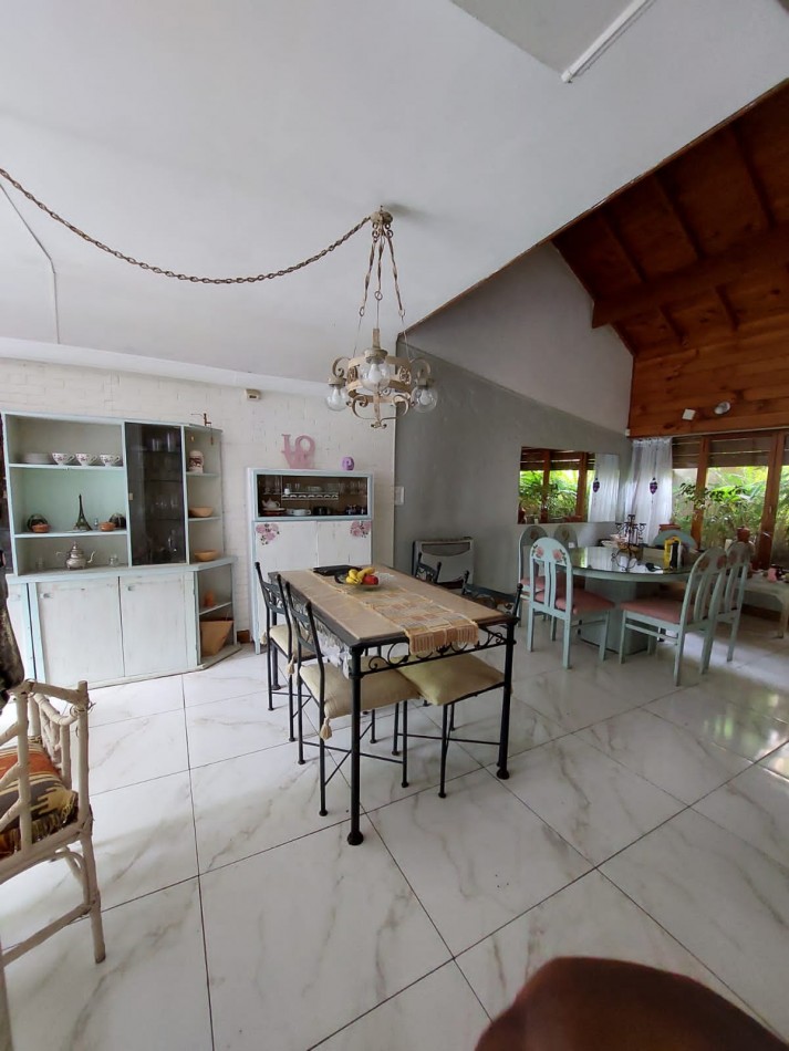 Chalet 7 Ambientes + depto 40m2 Punta Mogotes