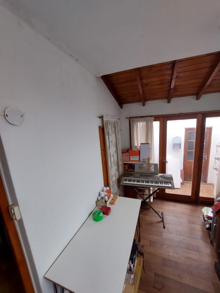 Chalet 7 Ambientes + depto 40m2 Punta Mogotes