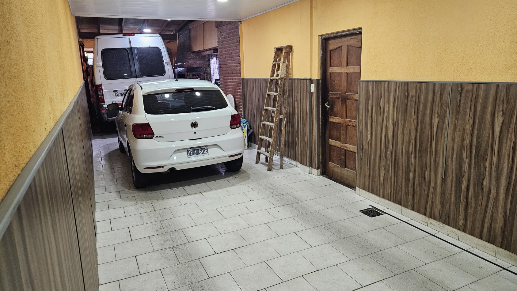 Chalet 3 ambientes - Lorenzini y Valencia