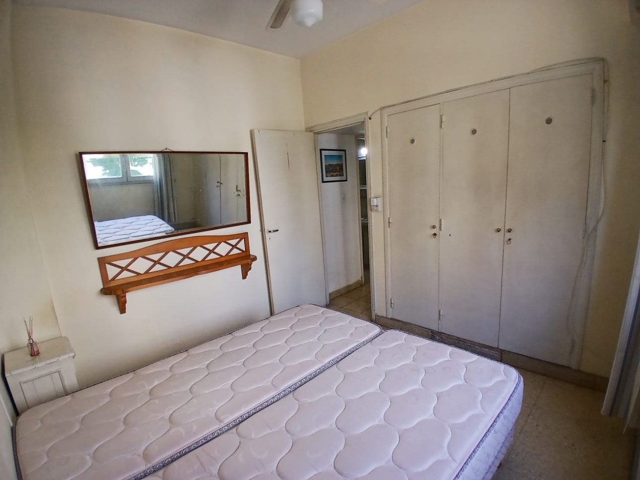 Departamento 2 amb a la calle, Av. Colon y Corrientes. Retasado!