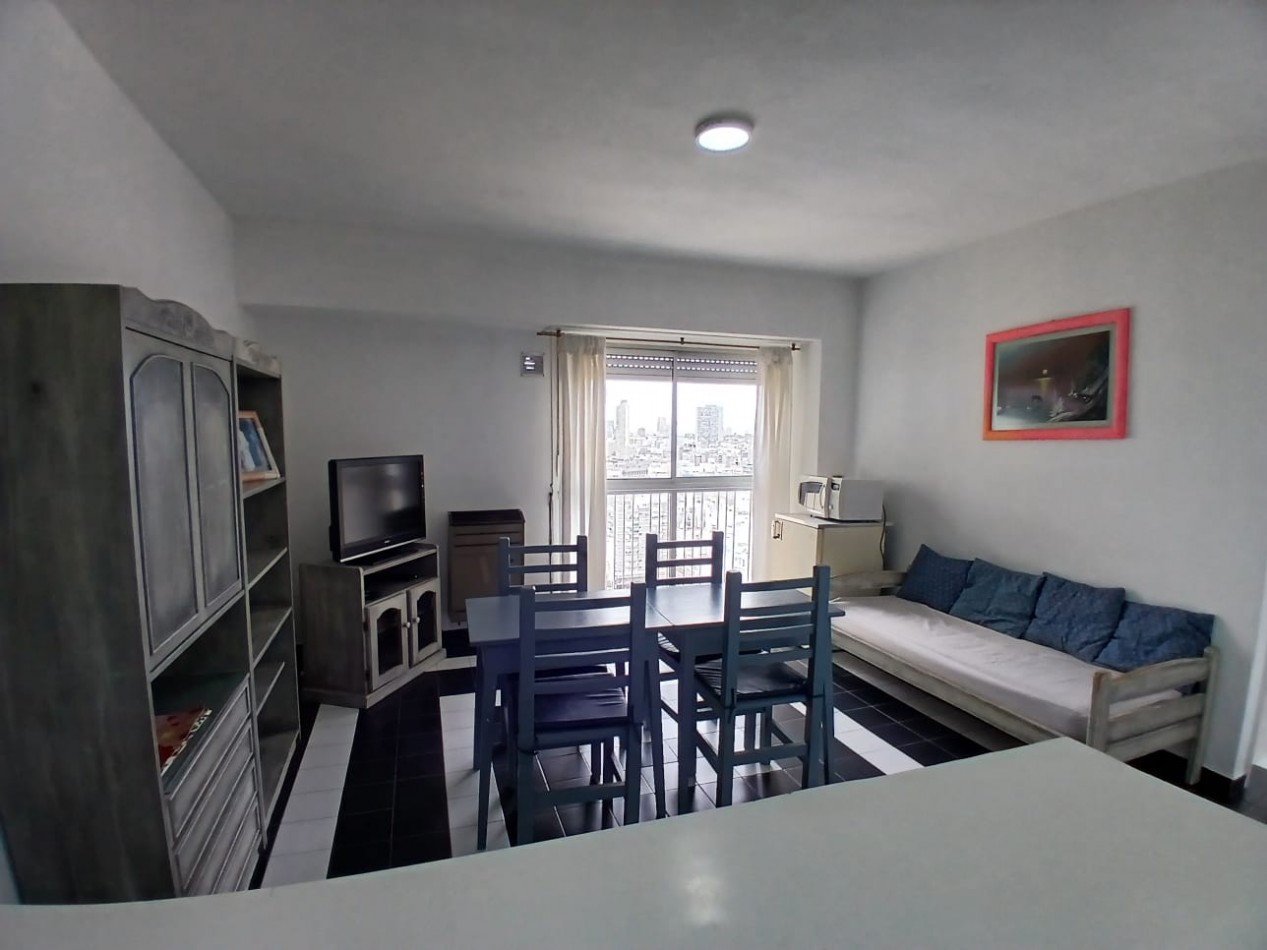 DEPARTAMENTO 3 AMBIENTES, VISTA PARCIAL AL MAR