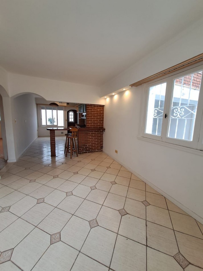 Chalet 4 ambientes en ph