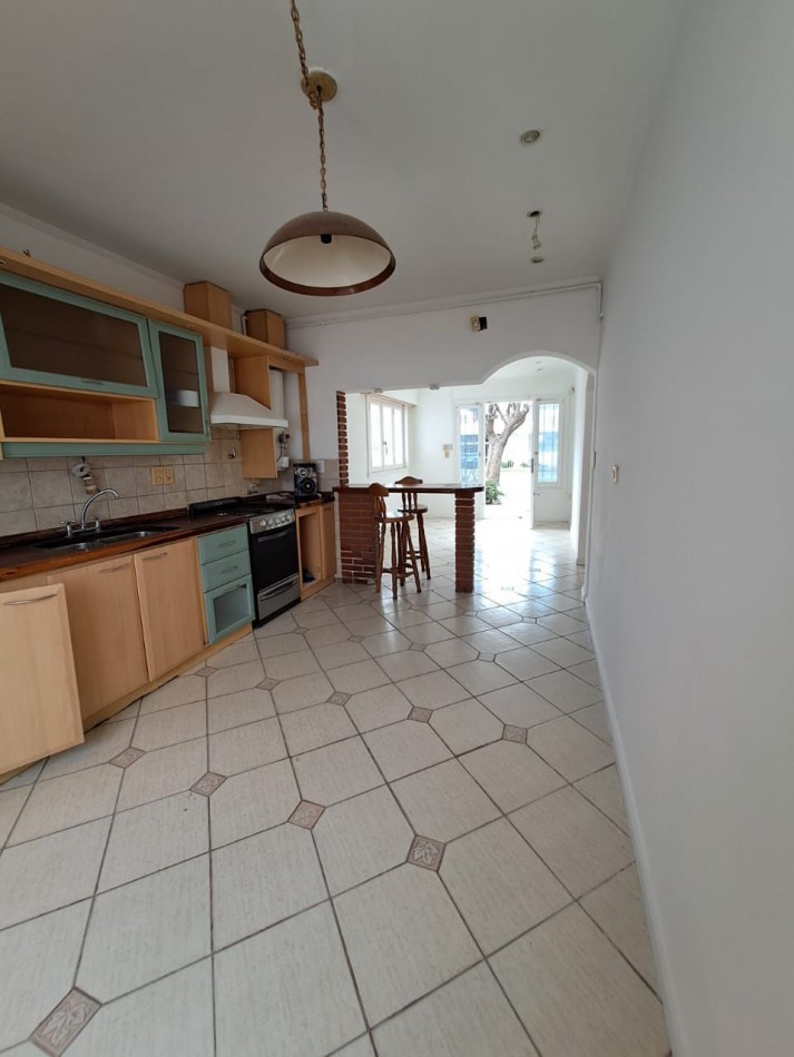 Chalet 4 ambientes en ph