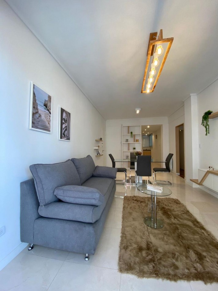 Departamento 3 ambientes Reciclado. Av. Colon y Buenos Aires