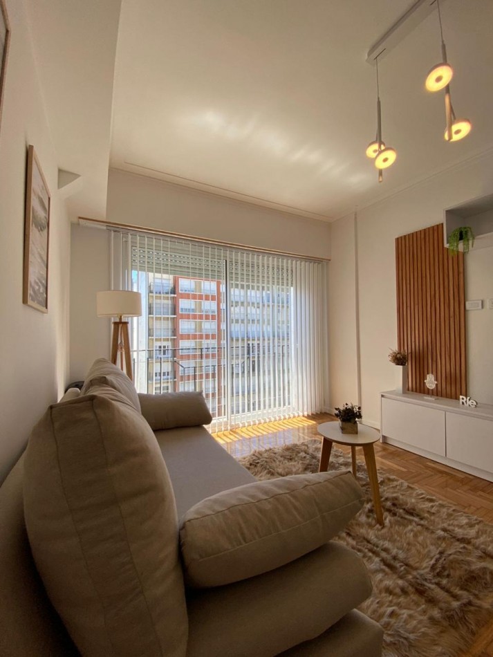 Departamento 3 ambientes, Reciclado, Av. Colon y Corrientes.