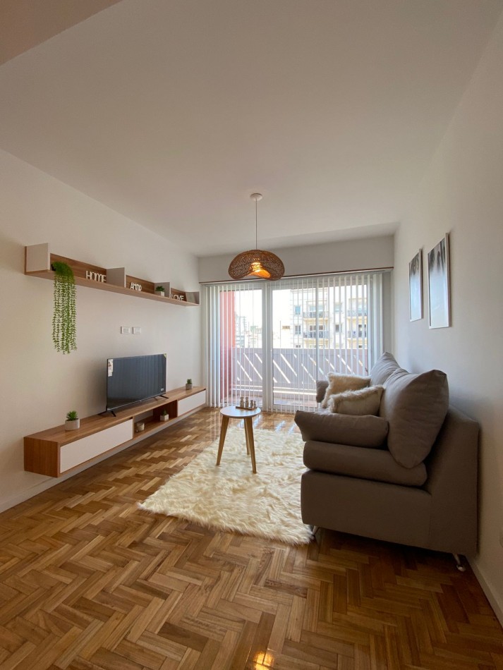 Departamento de 3 ambientes Reciclado, Av. Colon y Irigoyen
