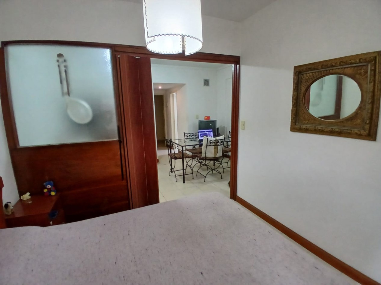 Departamento de 1 ambiente, Divido, Corrientes casi Av. Colon