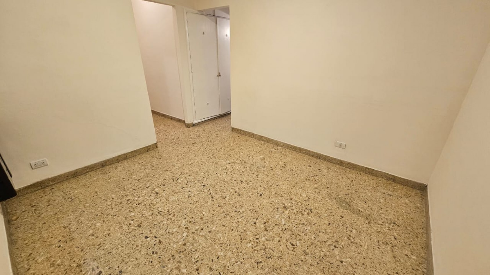 Departamento Dos Ambientes Zona Centro