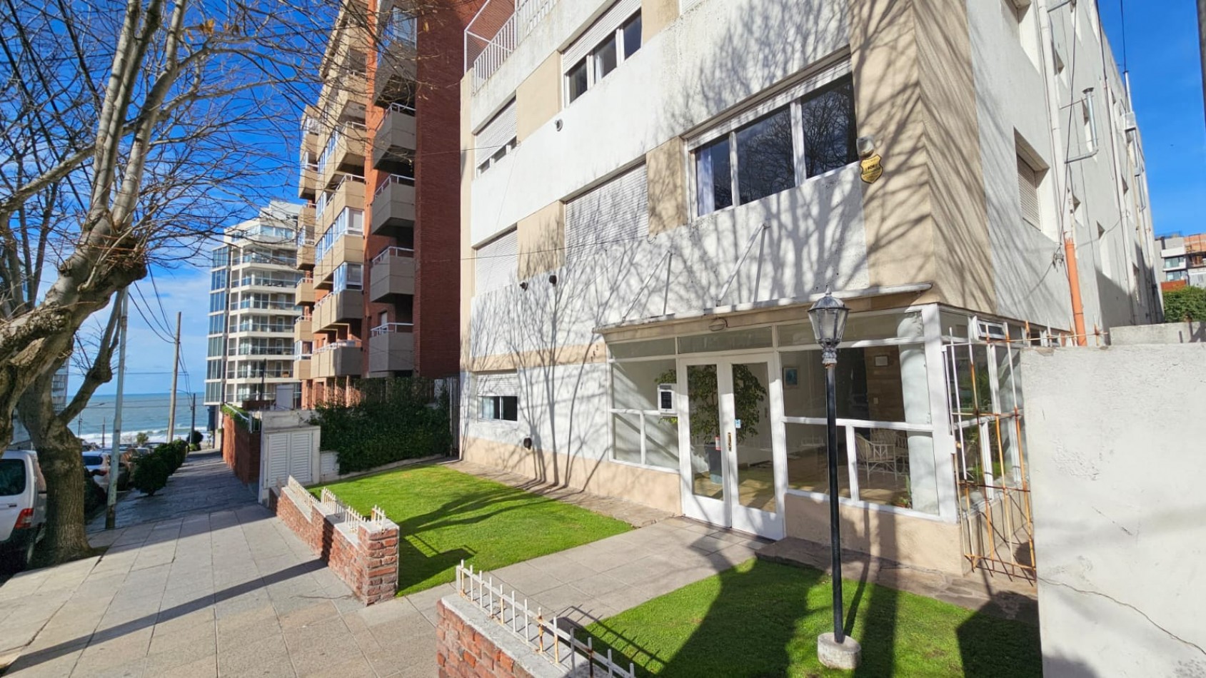 Departamento Cuatro Ambientes, Zona Alem
