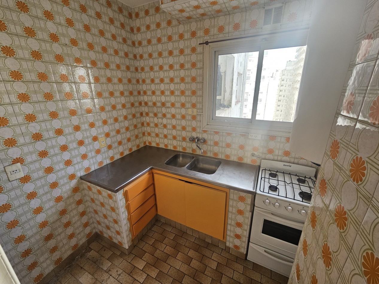 Alquiler 24 meses Departamento de 2 ambientes Buenos Aires y Bolivar