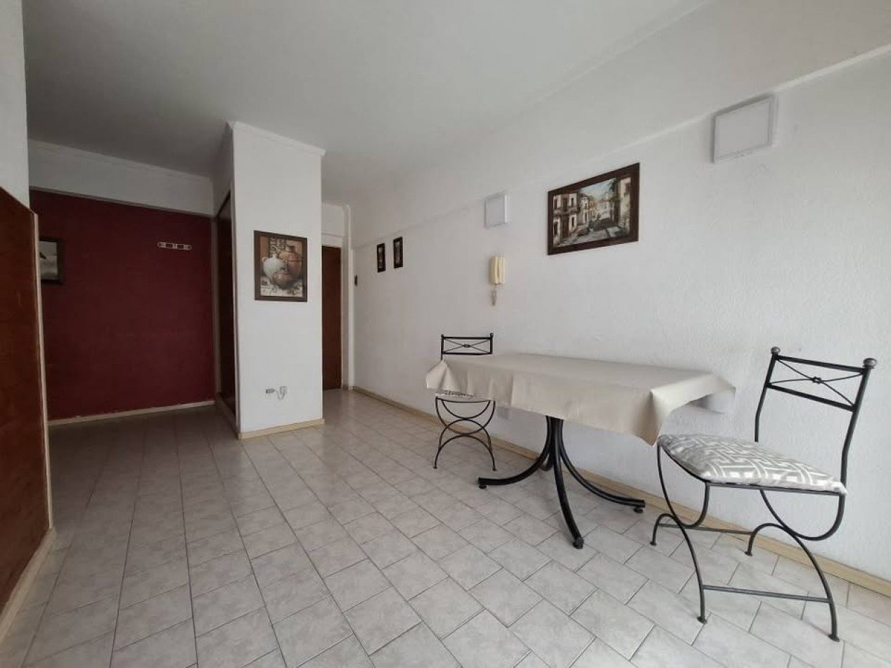 Venta, Departamento de 1 ambiente y medio Entre Rios y Colon