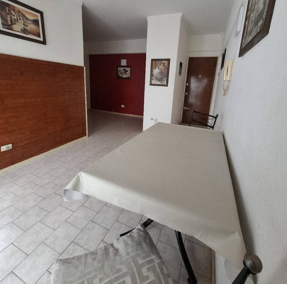Venta, Departamento de 1 ambiente y medio Entre Rios y Colon