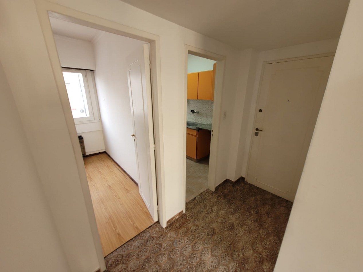 VENTA DEPARTAMENTO DE 2 AMBIENTES COLON Y CATAMARCA