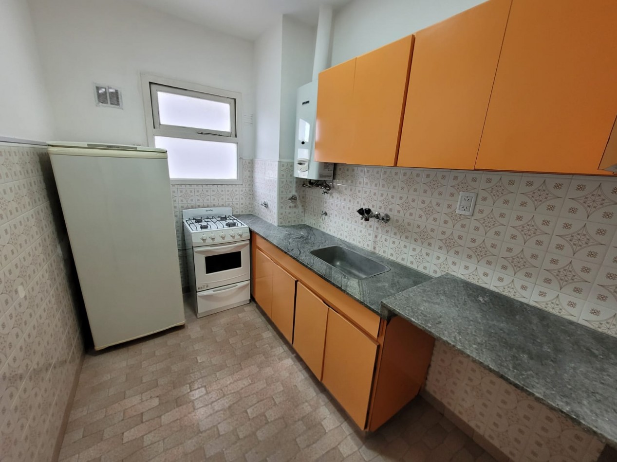VENTA DEPARTAMENTO DE 2 AMBIENTES COLON Y CATAMARCA