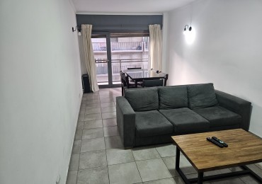 Dos ambientes c/ dep. a media cuadra de Plaza Colon