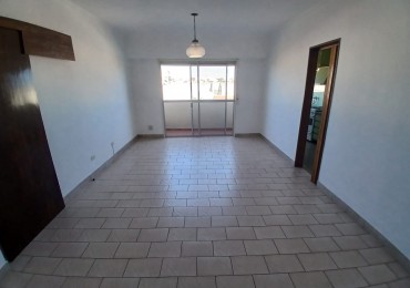 VENTA DEPARTAMENTO DE 4 AMBIENTES, TODO EXTERNO! 150MTS JUAN B. JUSTO