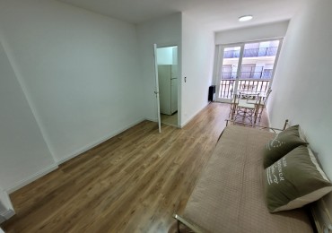 Venta Departamento 1 ambiente, Bolivar y Entre Rios.